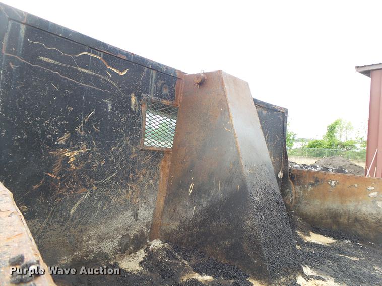 image for item DE3656 1993 International 4900 dump truck