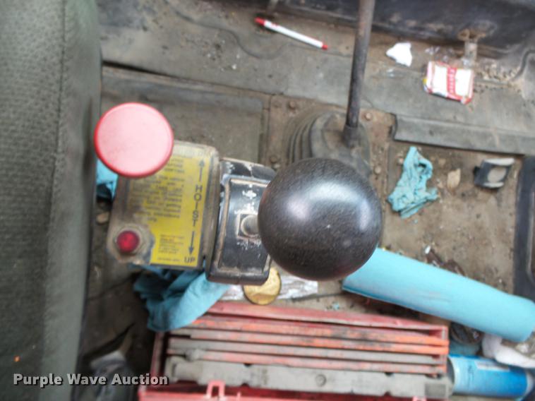 image for item DE3656 1993 International 4900 dump truck