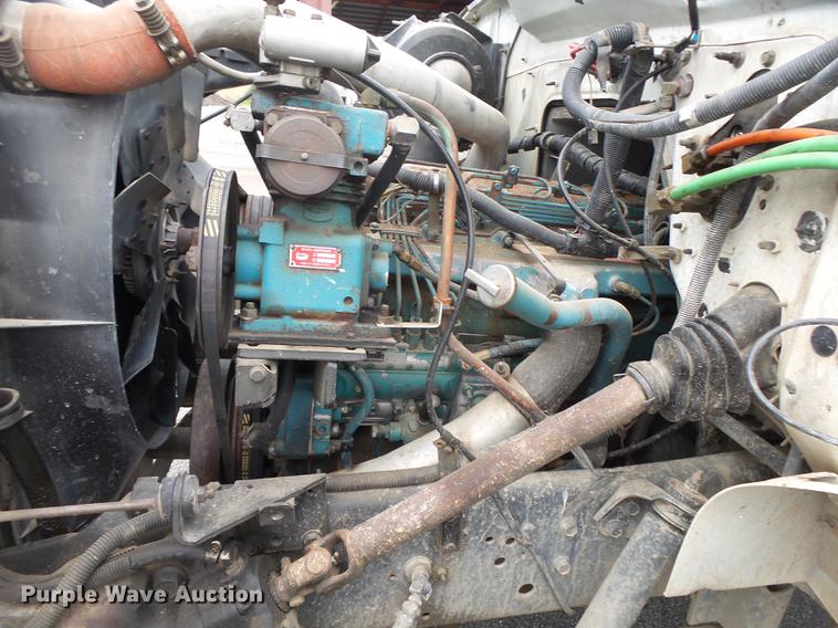 image for item DE3656 1993 International 4900 dump truck