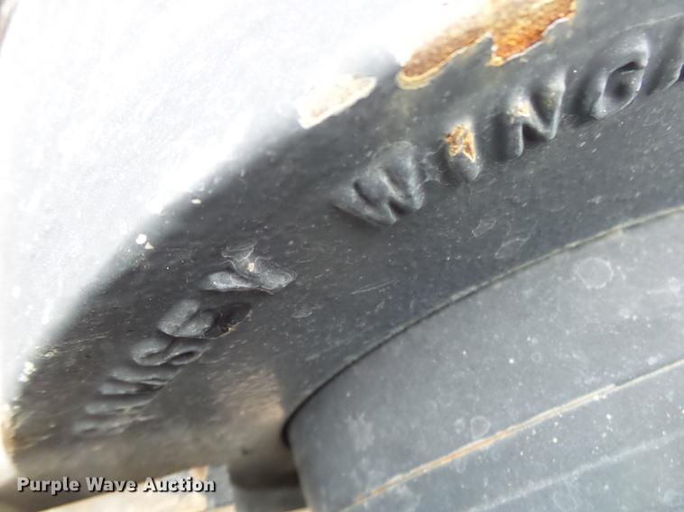 image for item DE3660 2004 International 7400 pressure digger truck