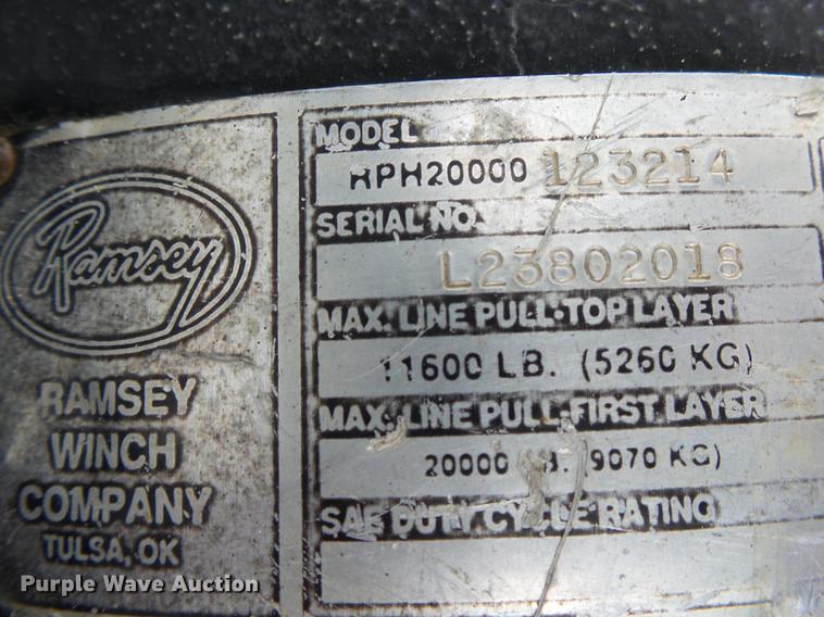 image for item DE3660 2004 International 7400 pressure digger truck