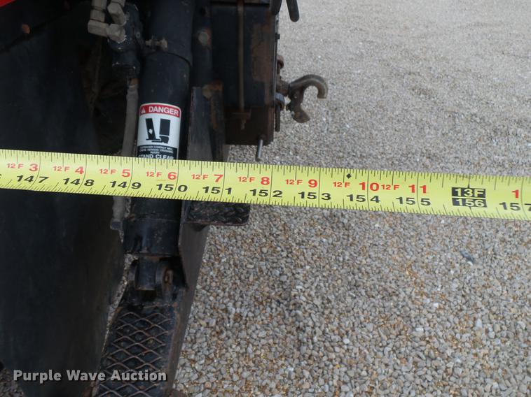 image for item DE3660 2004 International 7400 pressure digger truck