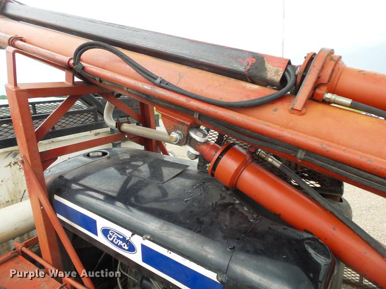 image for item DE3660 2004 International 7400 pressure digger truck