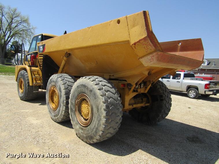 image for item DF3799 2001 Caterpillar 725 haul truck