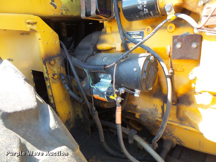 image for item DV9710 Caterpillar CS-433 single drum vibratory roller