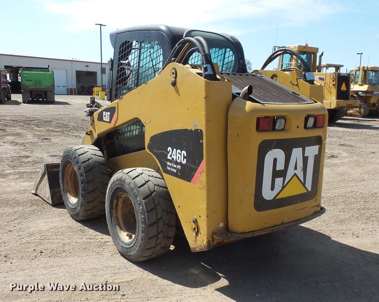 image for item DV9711 2010 Caterpillar 246C skid steer