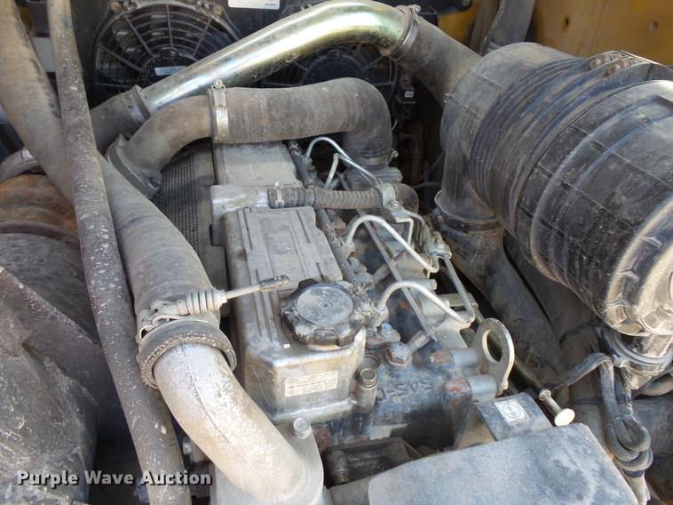 image for item DV9711 2010 Caterpillar 246C skid steer