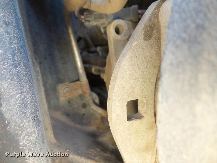image for item DV9711 2010 Caterpillar 246C skid steer