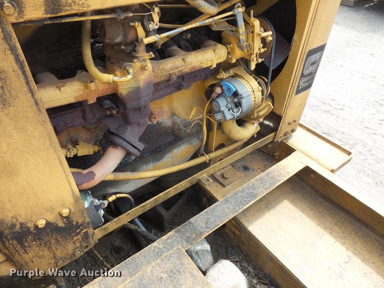 image for item DV9713 1988 Ingram 11-2700-R pneumatic roller