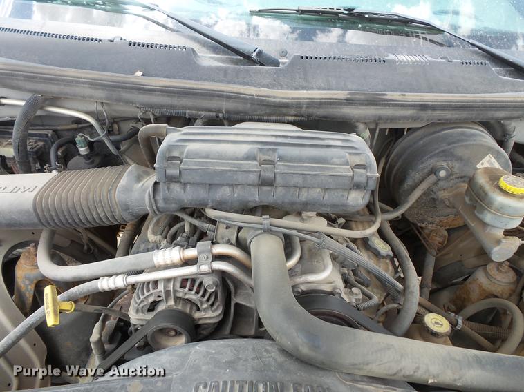 image for item DV9715 2000 Dodge Ram 1500 Ext. Cab pickup truck