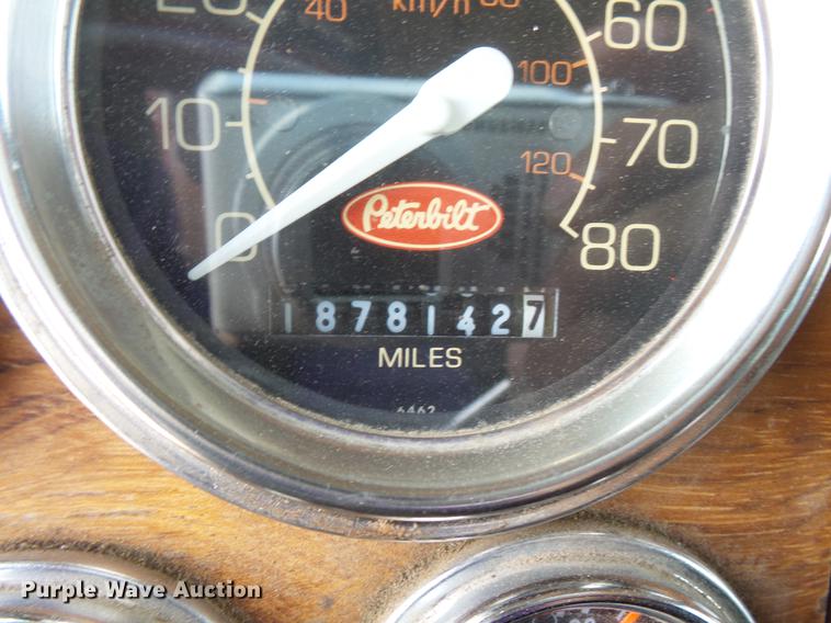 image for item DV9716 1991 Peterbilt 379 dump truck