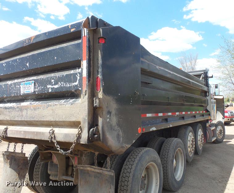 image for item DV9716 1991 Peterbilt 379 dump truck