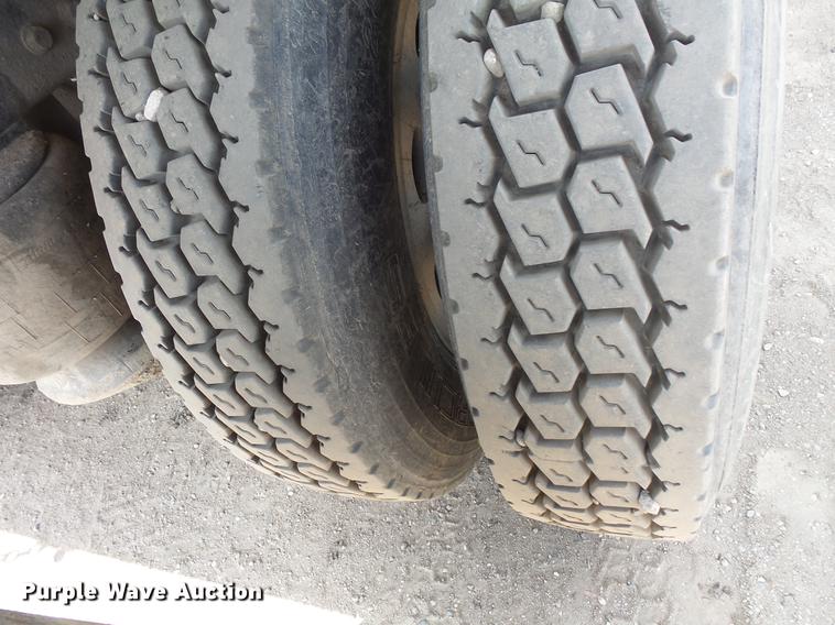 image for item DV9716 1991 Peterbilt 379 dump truck