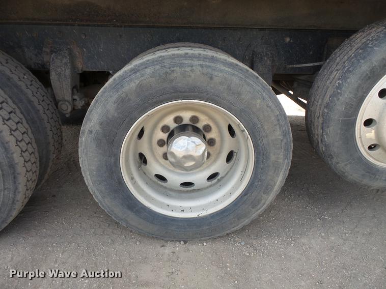 image for item DV9716 1991 Peterbilt 379 dump truck