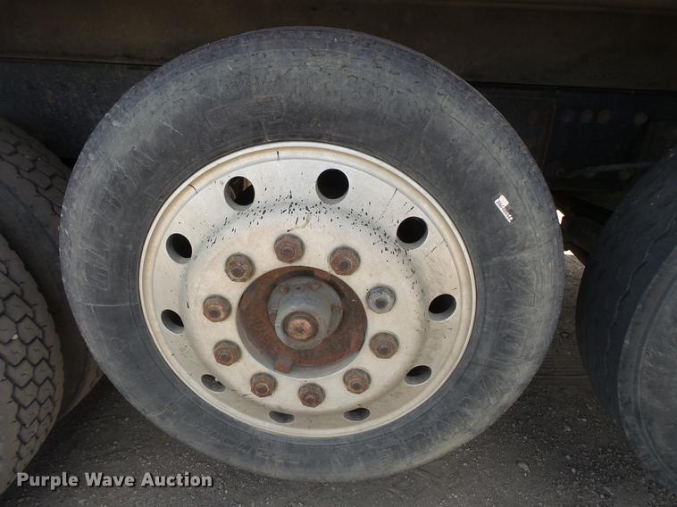 image for item DV9716 1991 Peterbilt 379 dump truck