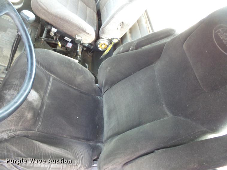 image for item DV9717 1995 Peterbilt 377 semi truck