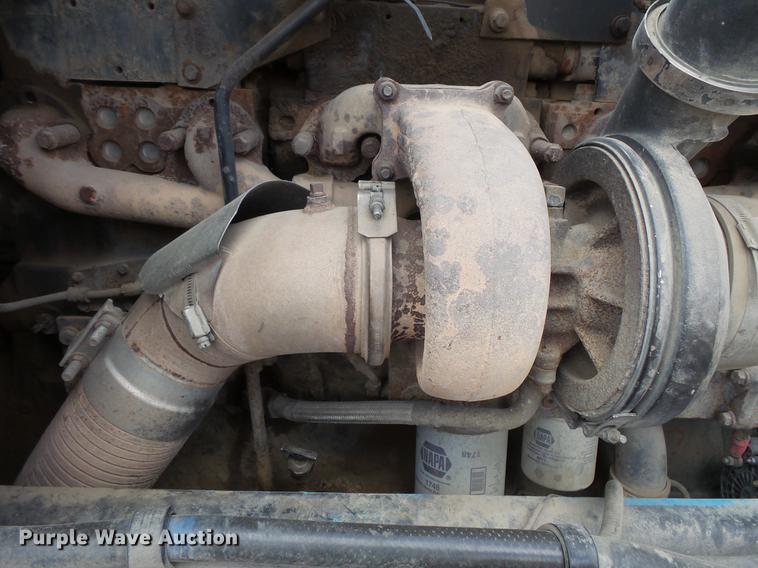 image for item DV9717 1995 Peterbilt 377 semi truck