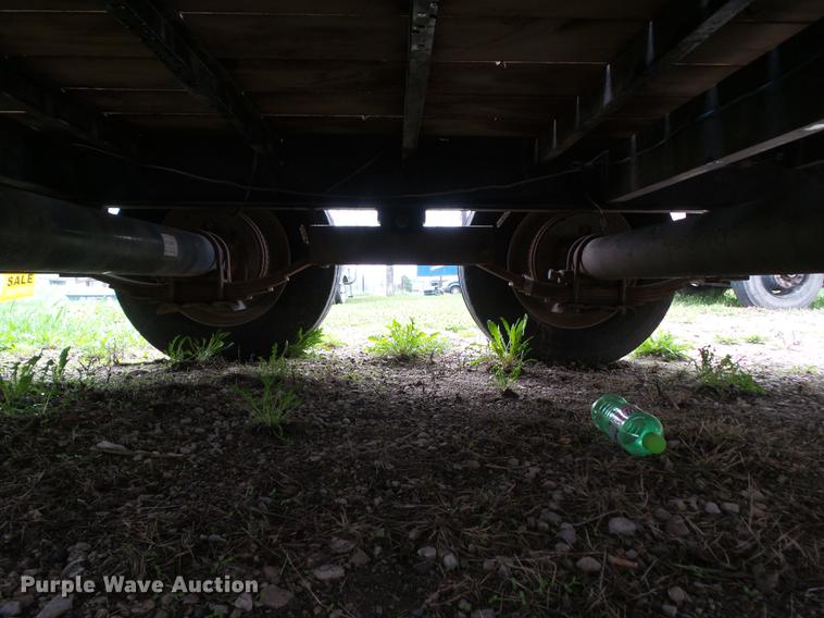 image for item DZ9249 2016 H&H equipment trailer