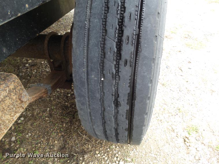 image for item DZ9249 2016 H&H equipment trailer