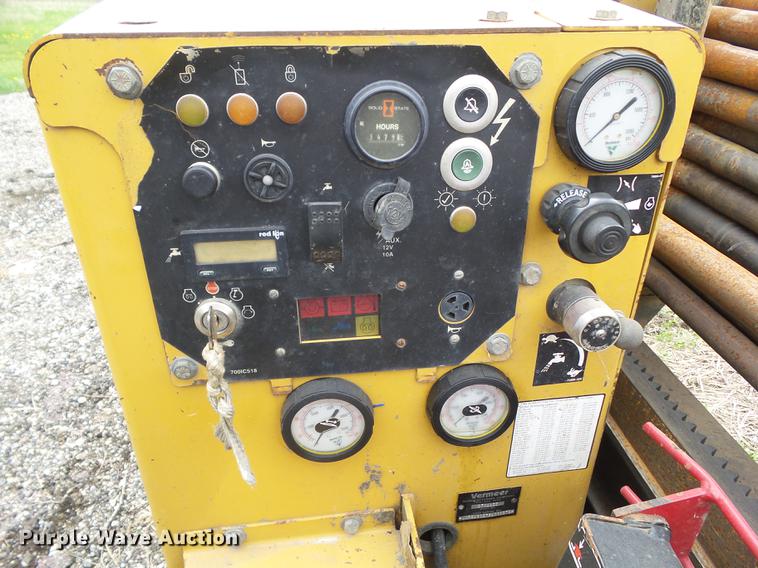 image for item DZ9333 2005 Vermeer D7X11 Series II directional boring unit