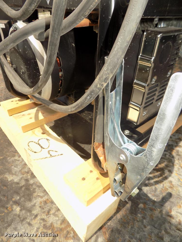 image for item DZ9501 Hobart welder/generator