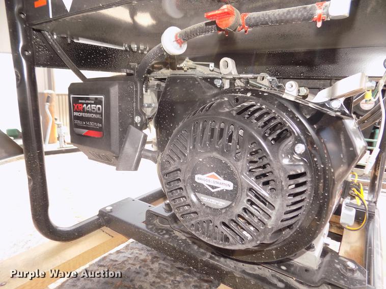 image for item DZ9501 Hobart welder/generator