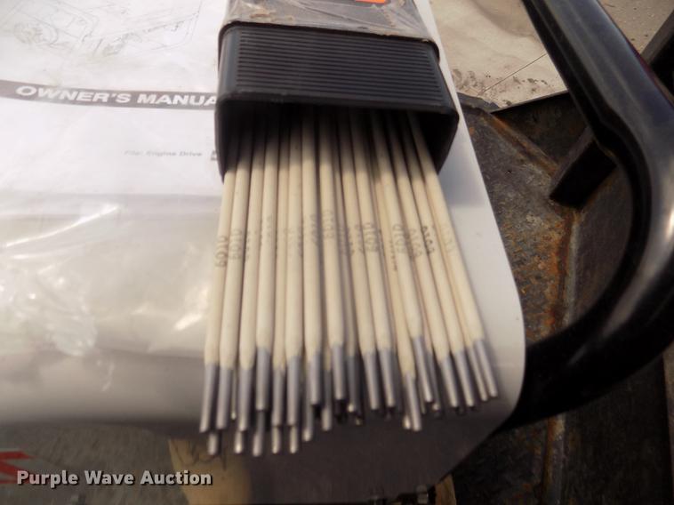 image for item DZ9501 Hobart welder/generator