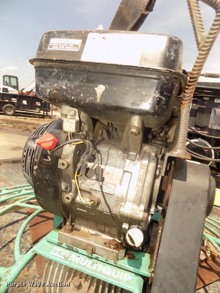 image for item DZ9502 MQ Whiteman BA48H power trowel