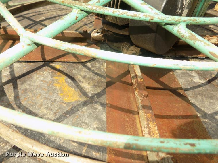 image for item DZ9502 MQ Whiteman BA48H power trowel