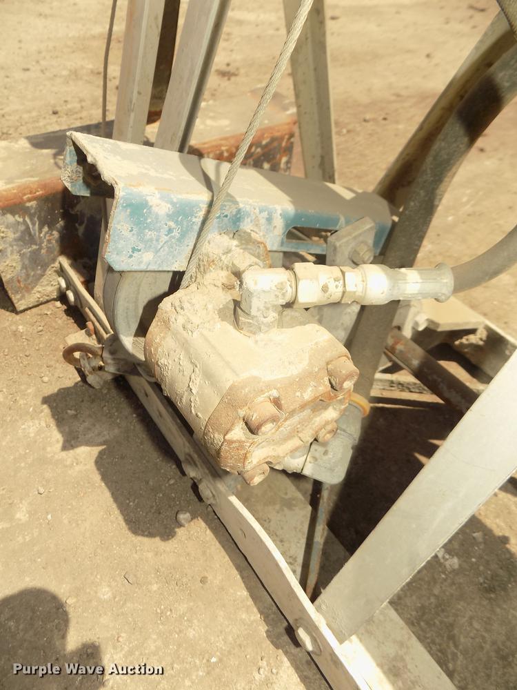 image for item DZ9503 2015 Morrison Super screed