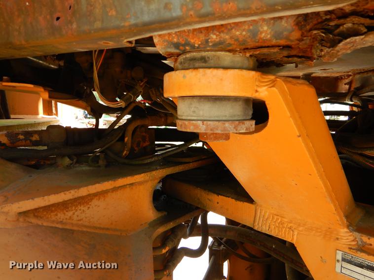 image for item EI9130 Case 721C wheel loader