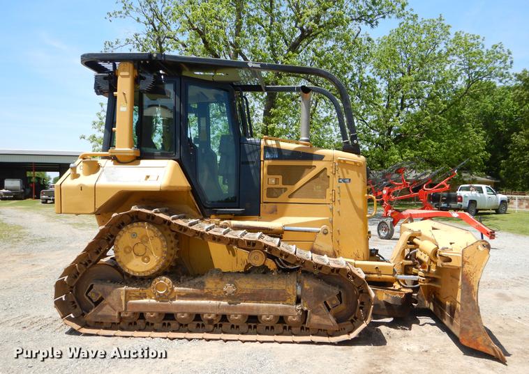 image for item EI9138 Caterpillar D6N XL dozer