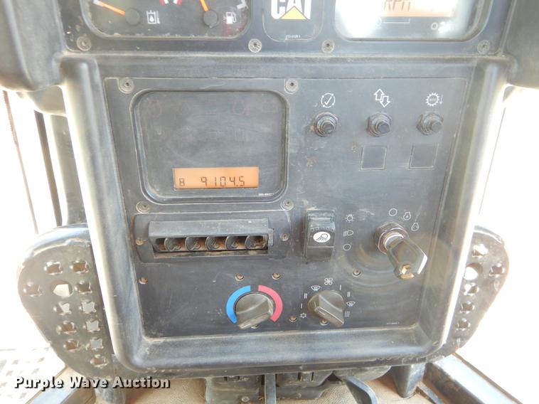 image for item EI9138 Caterpillar D6N XL dozer