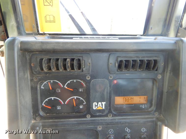 image for item EI9138 Caterpillar D6N XL dozer