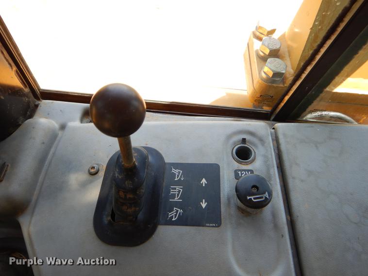 image for item EI9138 Caterpillar D6N XL dozer