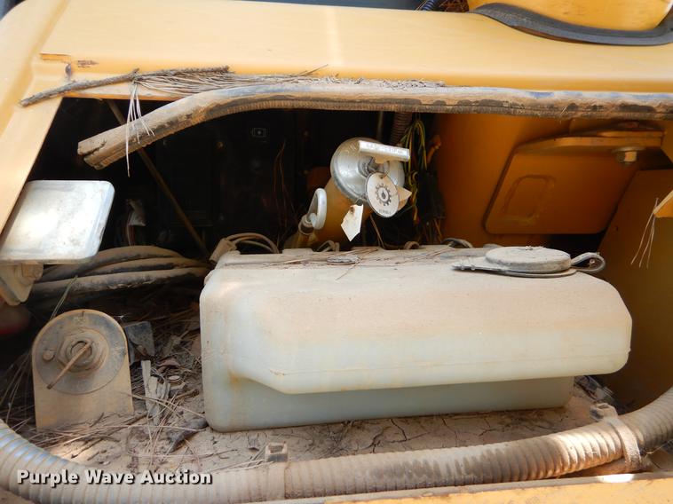 image for item EI9138 Caterpillar D6N XL dozer