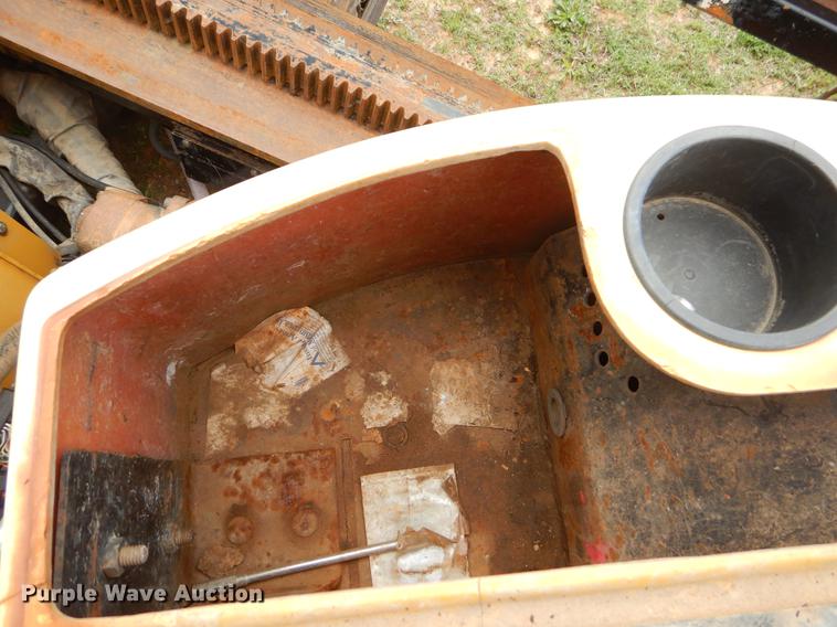 image for item EI9152 2000 Vermeer D33X44 directional boring unit