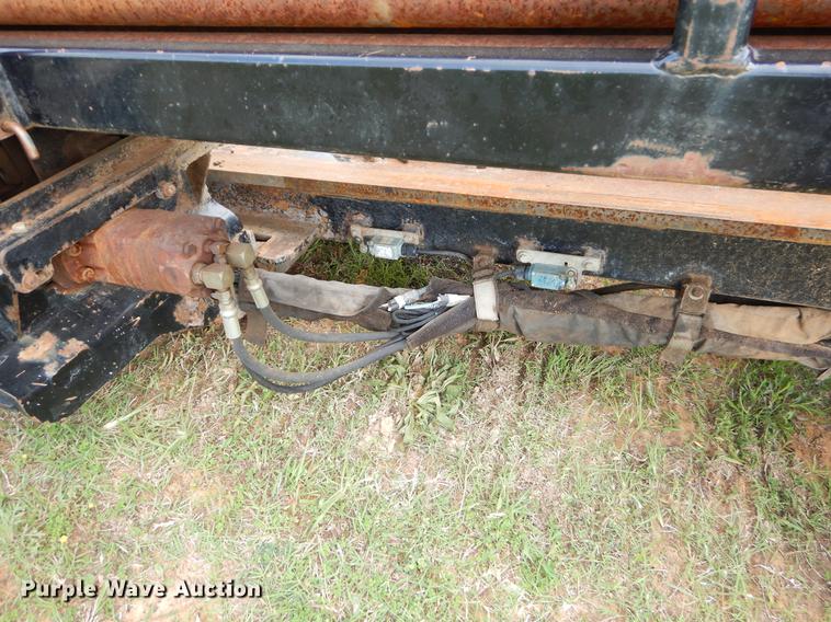 image for item EI9152 2000 Vermeer D33X44 directional boring unit