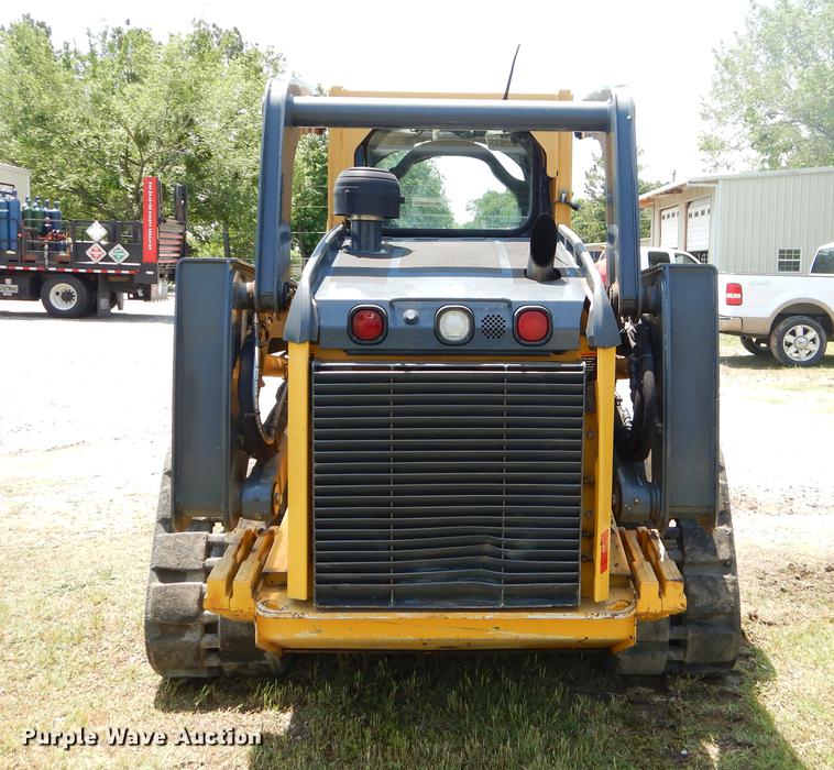 image for item EI9171 2010 John Deere 333D skid steer