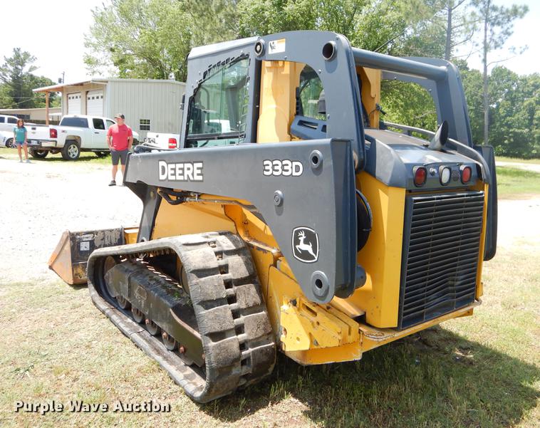 image for item EI9171 2010 John Deere 333D skid steer
