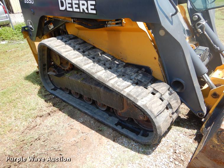 image for item EI9171 2010 John Deere 333D skid steer