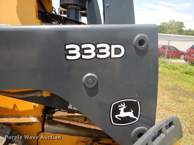 image for item EI9171 2010 John Deere 333D skid steer