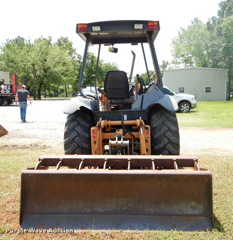 image for item EI9172 2003 Case 570M XT landscape tractor