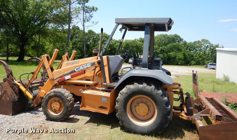 image for item EI9172 2003 Case 570M XT landscape tractor