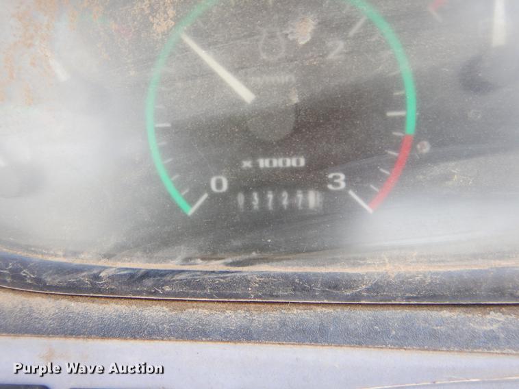 image for item EI9172 2003 Case 570M XT landscape tractor