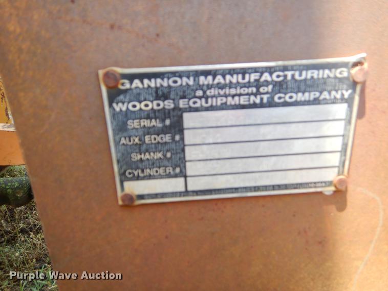 image for item EI9172 2003 Case 570M XT landscape tractor