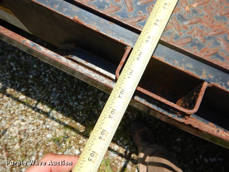 image for item EI9173 2013 Big Tex 22GN20BK5CP equipment trailer