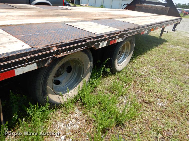 image for item EI9173 2013 Big Tex 22GN20BK5CP equipment trailer