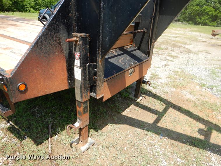 image for item EI9173 2013 Big Tex 22GN20BK5CP equipment trailer