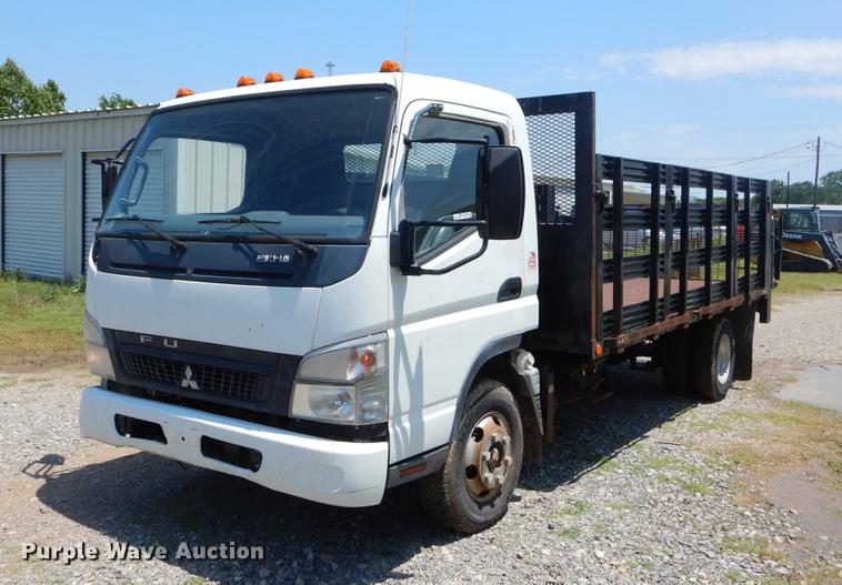 image for item EI9174 2008 Mitsubishi FUSO flatbed truck